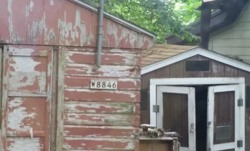 Bull Dawg's Outdoors Delavan