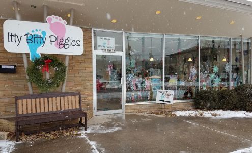 Itty Bitty Piggies