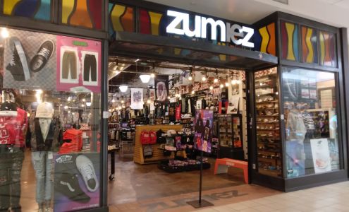 Zumiez