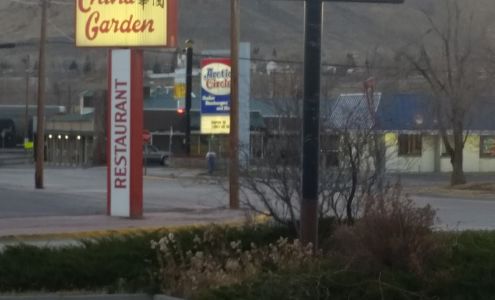 R & B Meats & Catering