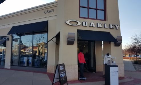 Oakley Store