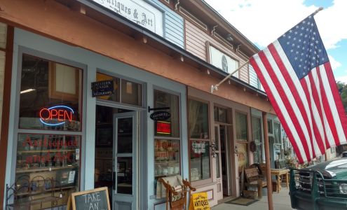 Randy's Antiques and Art