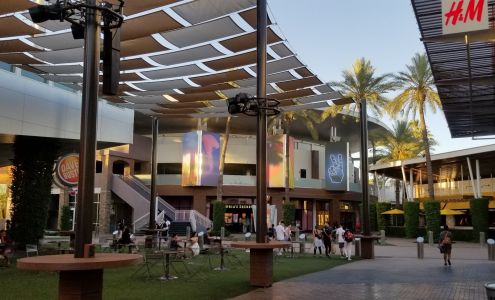Tempe Marketplace