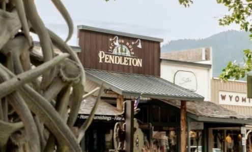 Jackson Hole Pendleton Jackson