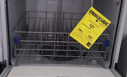 Wood's Maytag Home Appliance