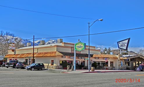 Lone Pine Rock & Gift Lone Pine