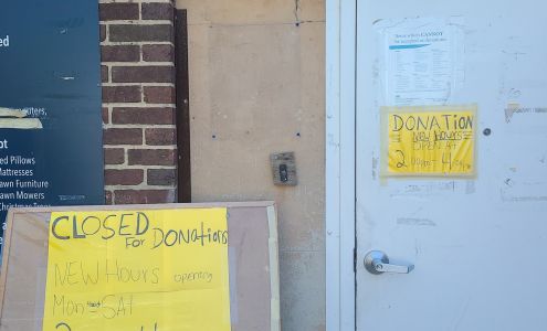 Thrift Shop of the Women's Board MedStar Montgomery Medical Center