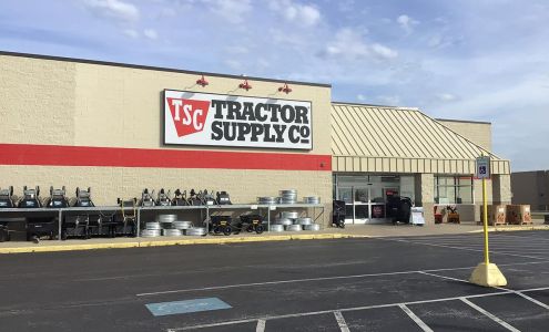 Tractor Supply Manistique