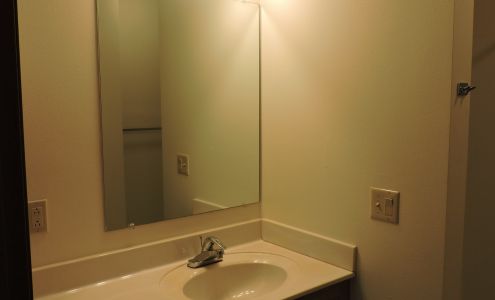 Williamstown Bay McFarland-Senior Apartments