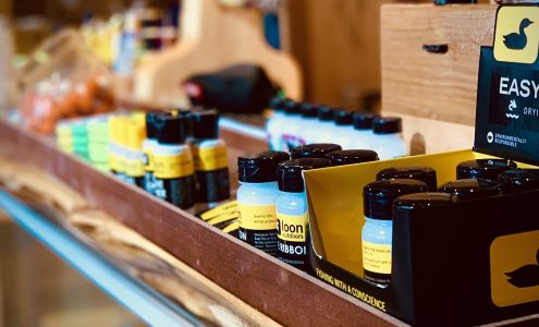 Crow Creek Fly Shop & Guide Service Roslyn