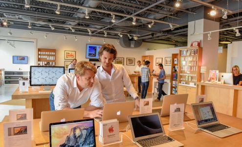 GeekHampton - Apple Authorized Service Provider