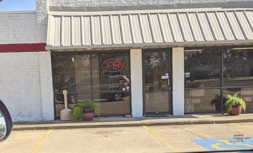 U-Haul Neighborhood Dealer