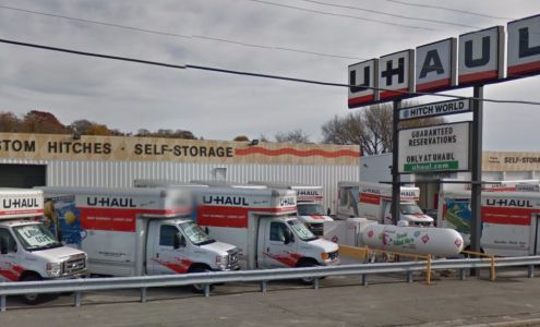 U-Haul Moving & Storage at Rte 295