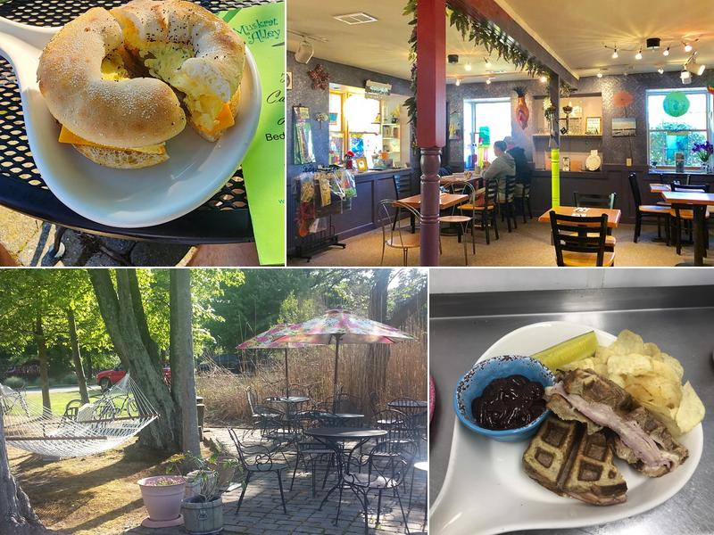 Muskrat Alley Cafe & Carriage House B&B