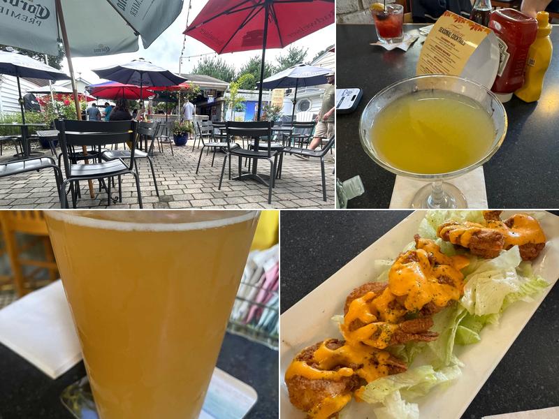 Doc's Riverside Grille