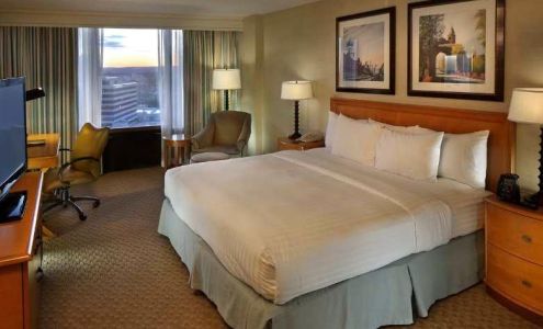 DoubleTree by Hilton Hartford Downtown