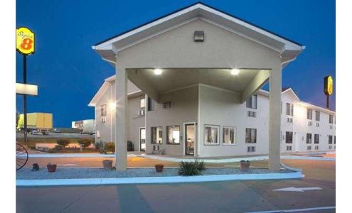 Super 8 by Wyndham Boonville