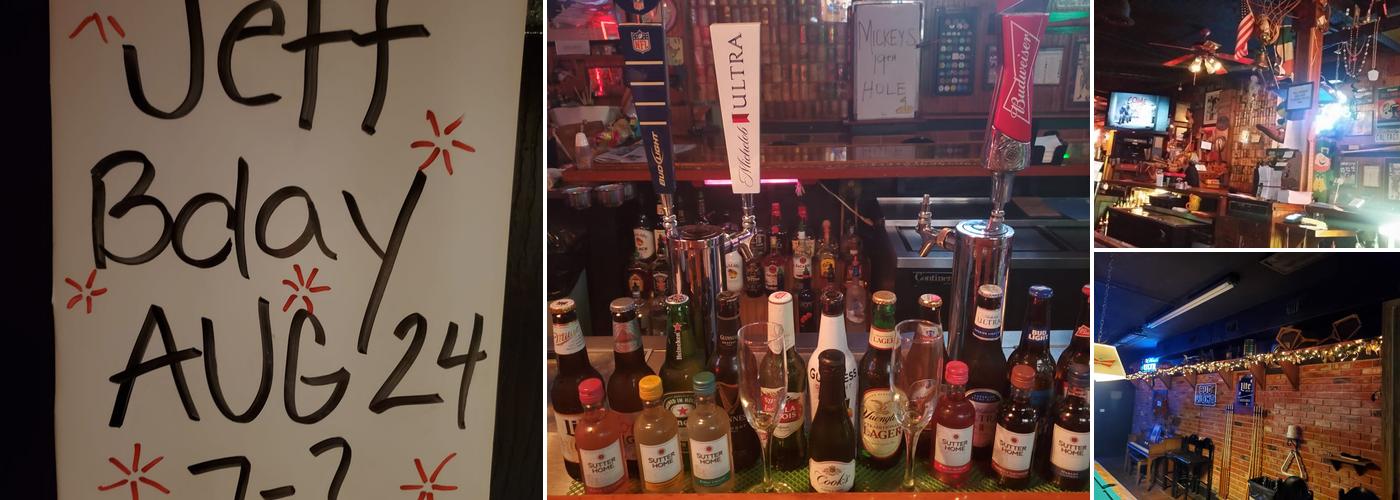 Mickey's 19th Hole Bar