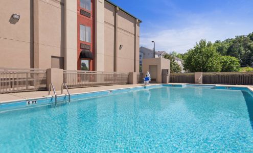 Best Western Plus Oak Mountain Inn