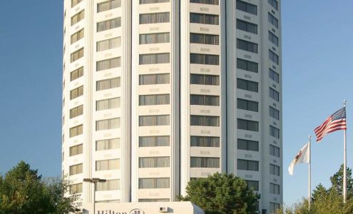 Hilton Chicago/Oak Lawn