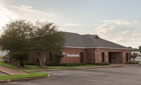 Trustmark Saraland