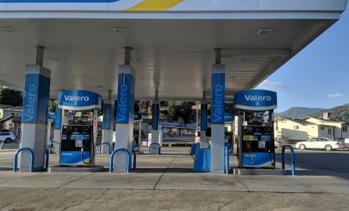 Valero Gas & Chester's Fried Chicken