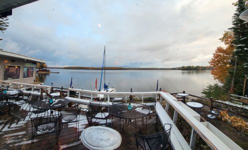 Four Seasons Resort & Supper Club