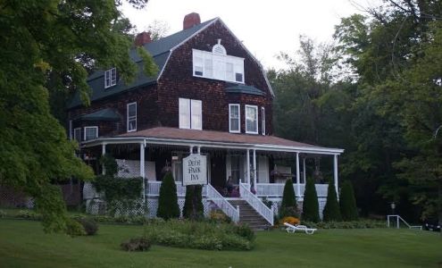 Deer Park Inn & Restaurant