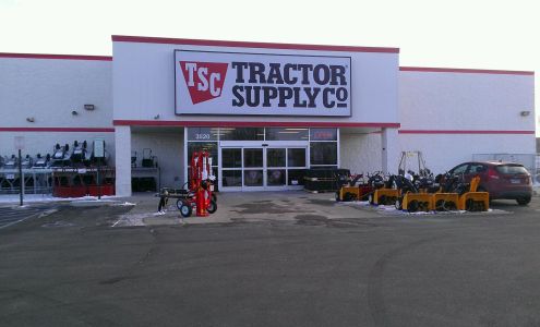 Tractor Supply Sioux Falls