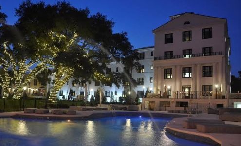 The White House Hotel