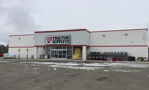 Tractor Supply Watertown