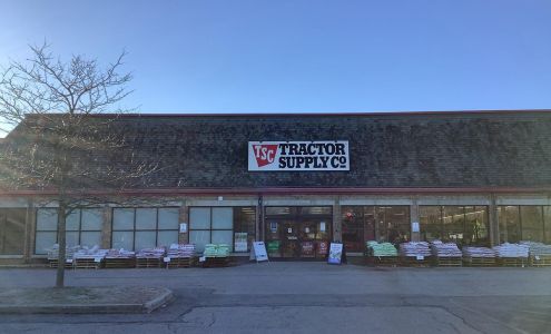 Tractor Supply Bennington