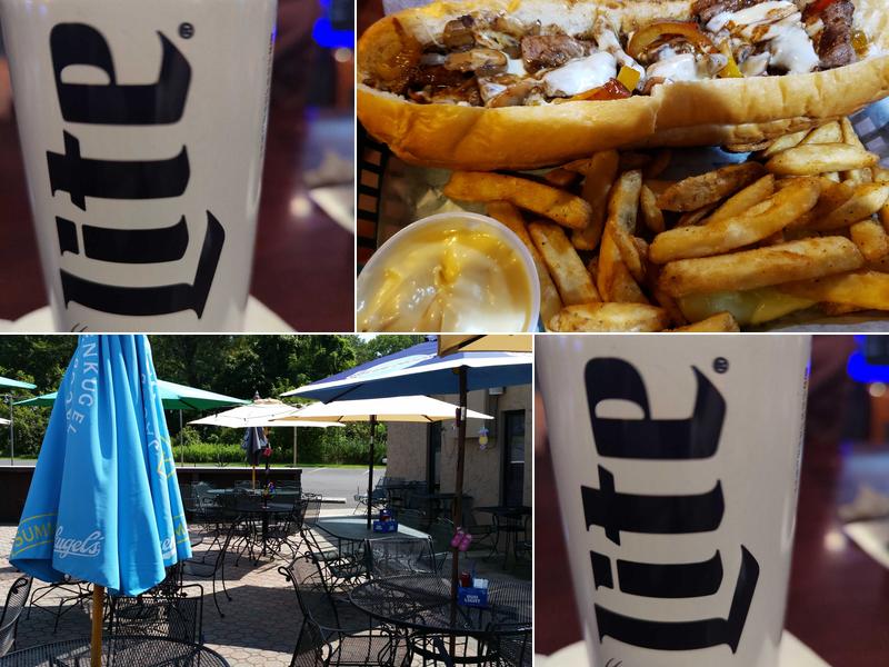 Clubhouse Bar & Grill/pizzeria