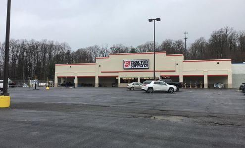 Tractor Supply Bluefield