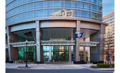 Renaissance Arlington Capital View Hotel