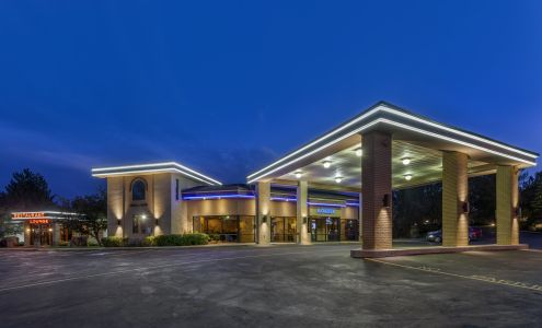 Best Western Dunmar Inn