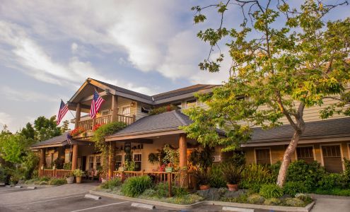 Cambria Pines Lodge