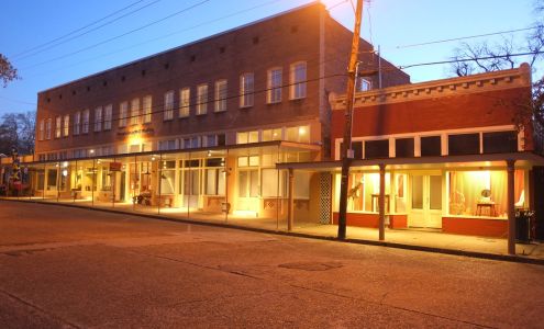 Woodville Lofts & Studios Woodville