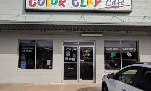 Color Clay Café