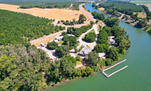 Lovey's Landing RV park Meridian