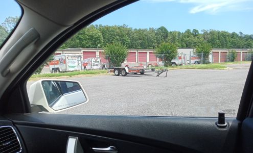 U-Haul Neighborhood Dealer