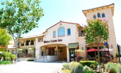 Bella Capri Inn & Suites