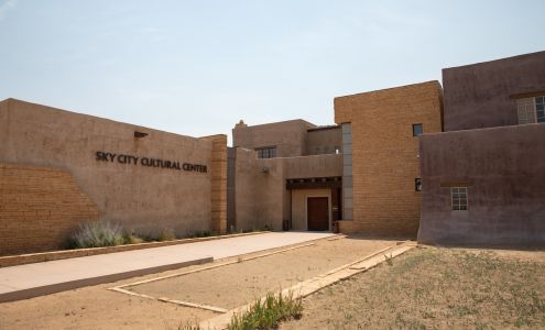 Sky City Cultural Center & Haak'u Museum Acoma Pueblo