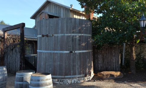 Cotton Gin Restaurant & Lodging