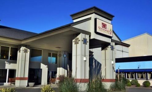 Quinault Sweet Grass Hotel