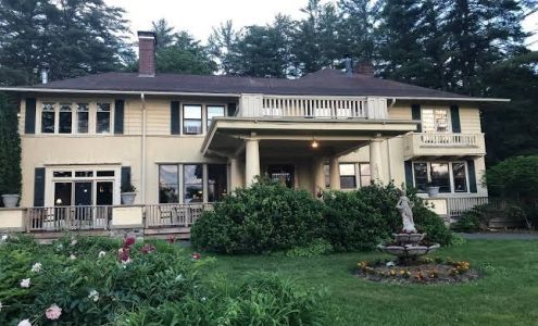 The Manor Holderness