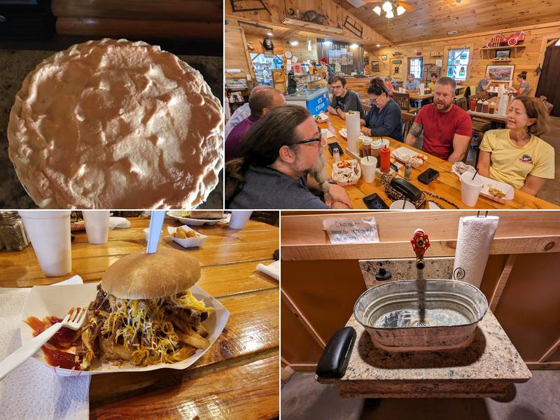Highlander BBQ 8315 US-19E, Roan Mountain
