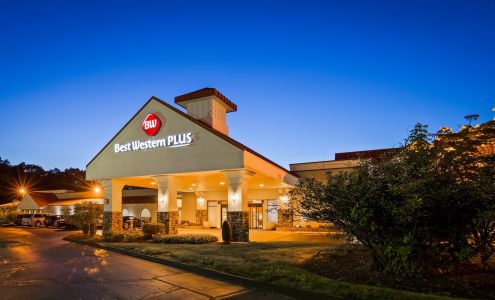 Best Western Plus North Haven Hotel