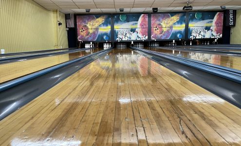 Coach & Four Bowling Lanes Ellsworth