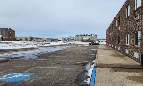 Grand Williston Hotel & Conference Center